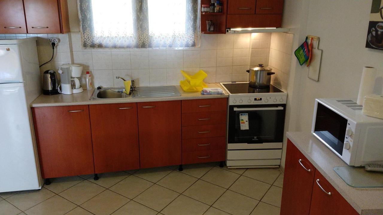 Natalia'S Apartments Nikiti  Luaran gambar
